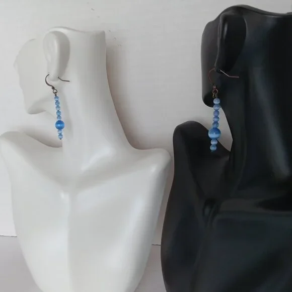 Hand Crafted Periwinkle Blue Dangle Earrings With Banded Agate Round Beads NWT - Picture 13 of 16